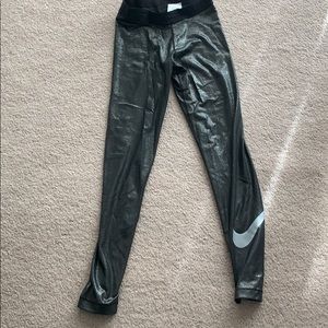 Nike sparkle workout leggings